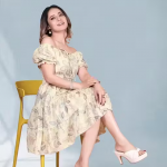 One piece flowy knee-length top